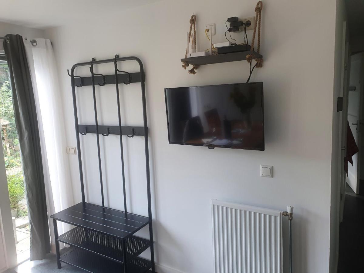 Cottage Geestmerambacht, Een Nieuw Vrijstaande Sfeervol En Landelijk Gelegen Vakantiewoning Koedijk Ngoại thất bức ảnh